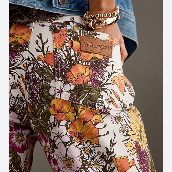 Anthropologie x Wrangler Floral Shorts Cowboy High Rise 5.5 In Retro Wanderer 25 - Picture 2 of 14